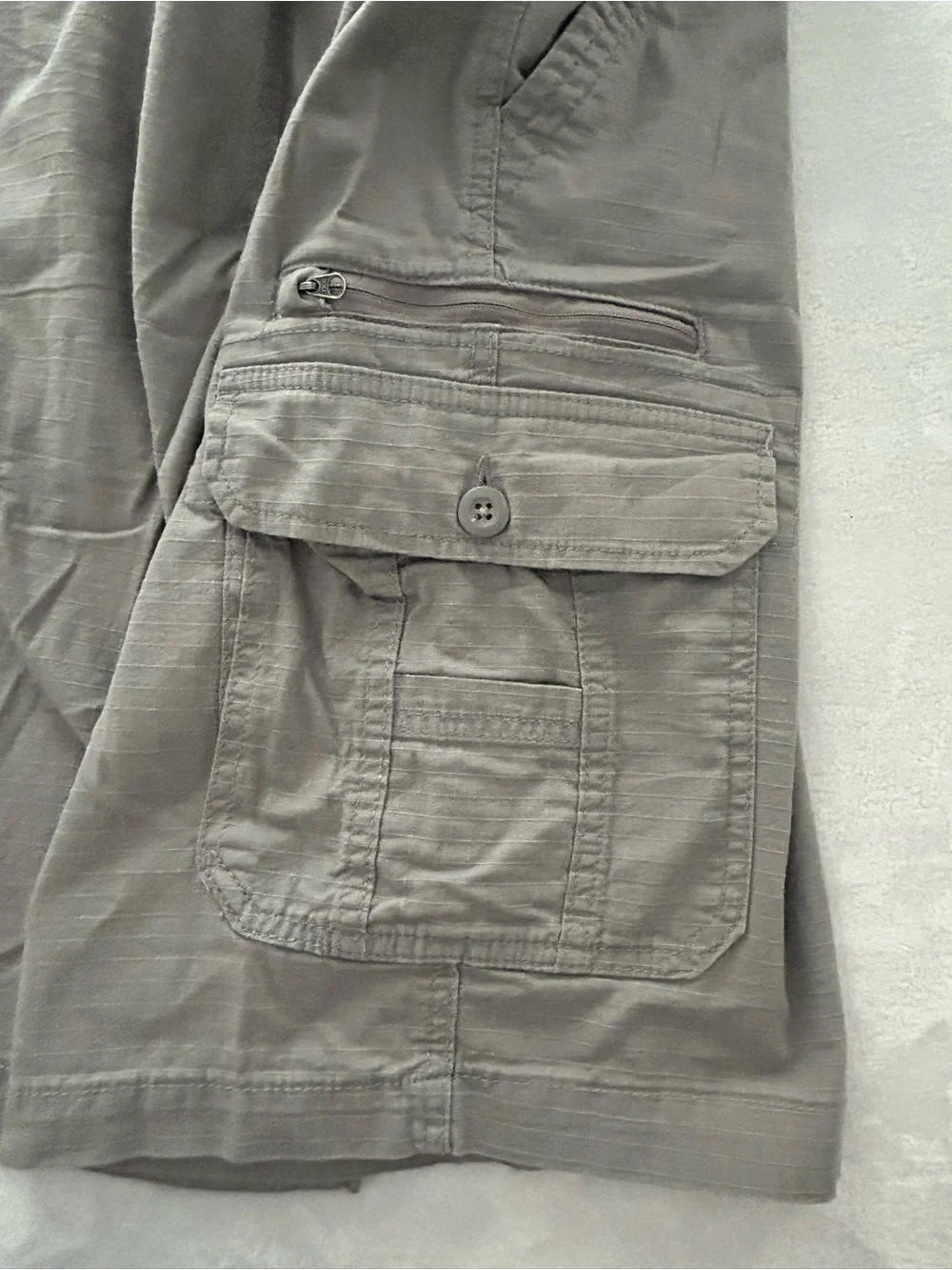 Wearfirst Men's Size 36 Gray Cargo Utility Stretch Waist Shorts